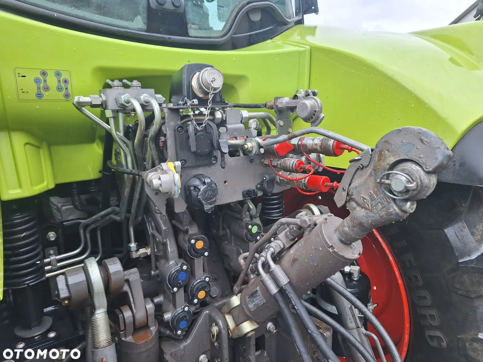 Claas ARION 620 CEBIS Hexashift - 9