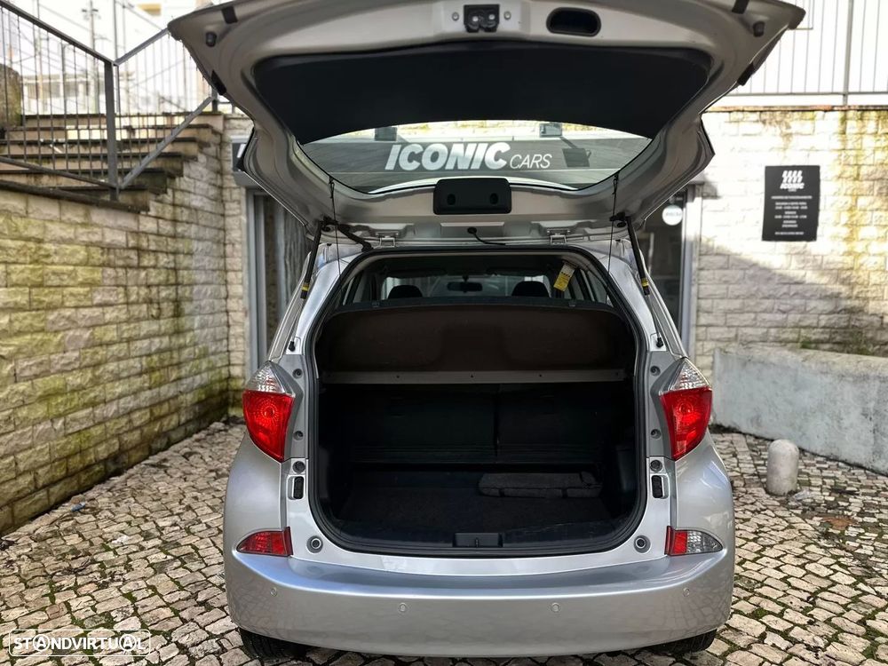 Toyota Verso-S 1.33 VVT-i Exclusive+Navi - 8