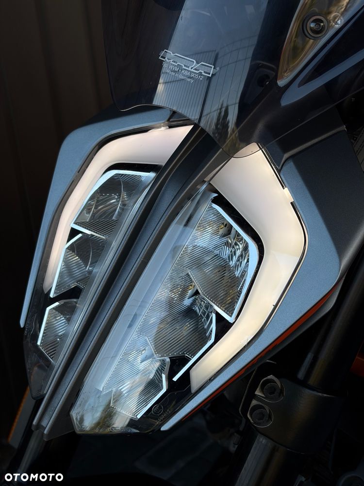KTM Duke - 13