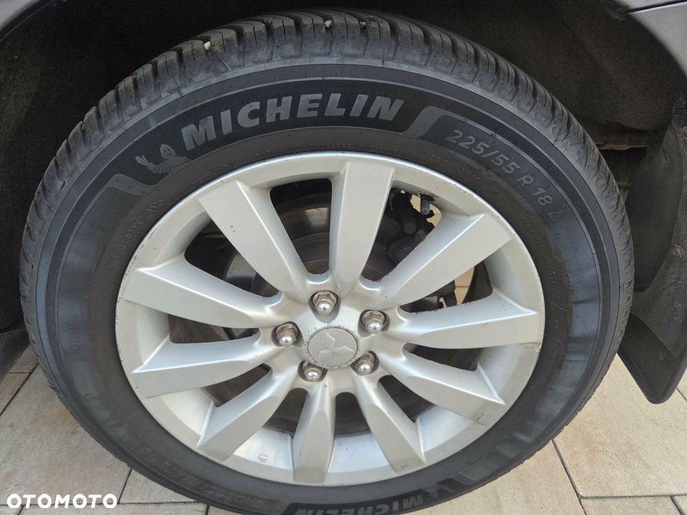 Mitsubishi Outlander 2.2 DID Intense + EU5 - 16