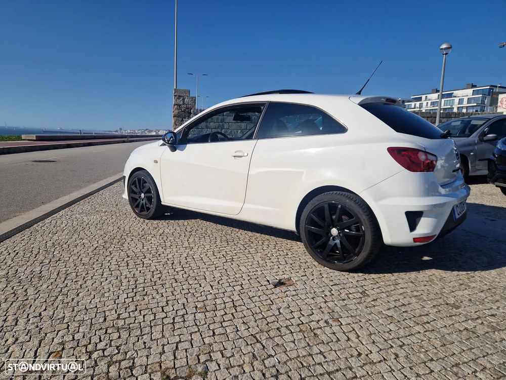 SEAT Ibiza SC 1.4 TSI DSG Cupra - 2