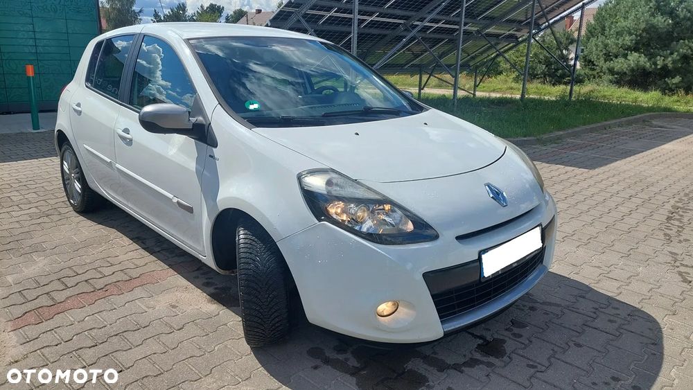 Renault Clio 1.2 16V 75 Night and Day - 6