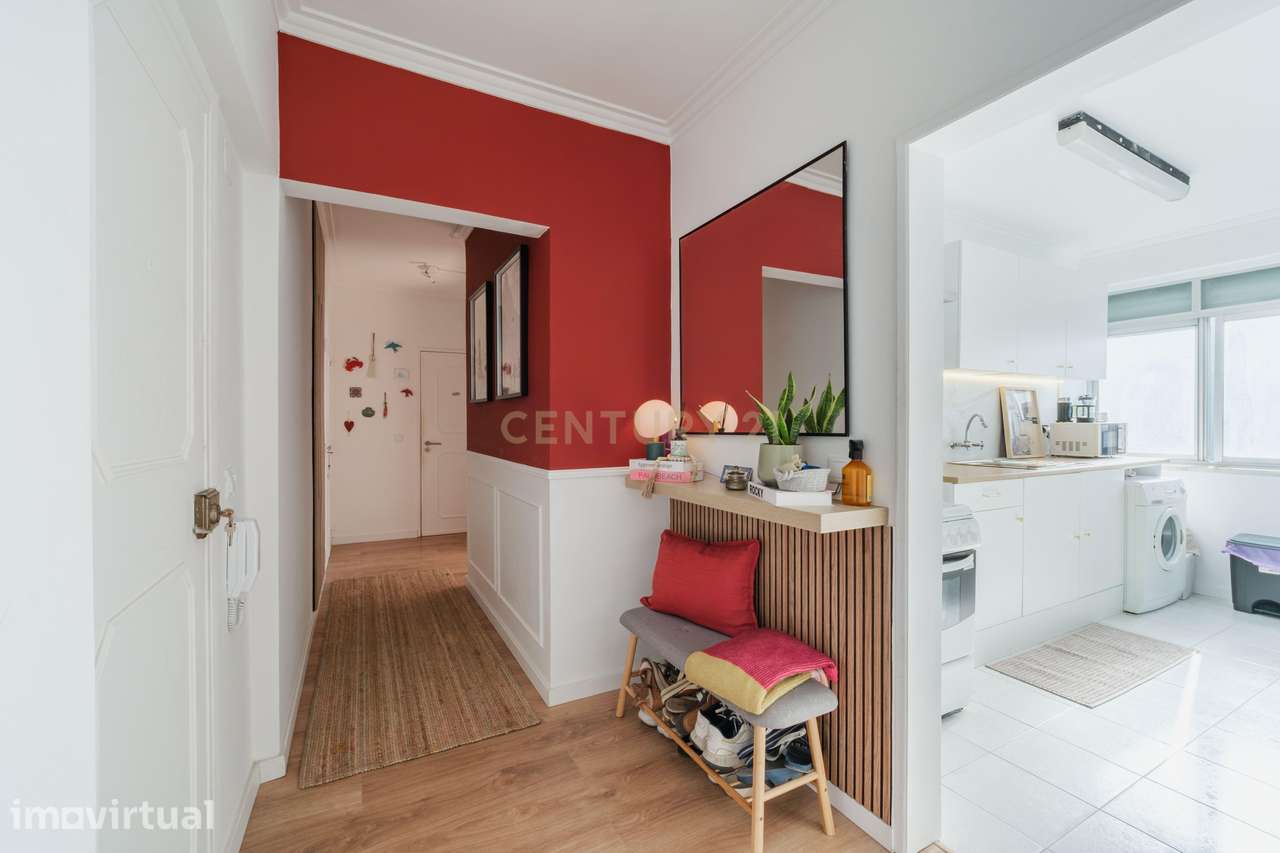 T2 REMODELADO c/ ARRECADAÇÃO |  CASAL DE SÃO BRÁS | Arrecadação 68 m² - Grande imagem: 2/27