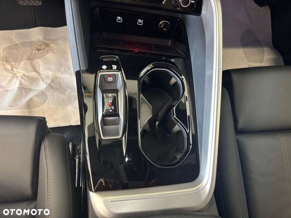 Audi Q5 Sportback - 15