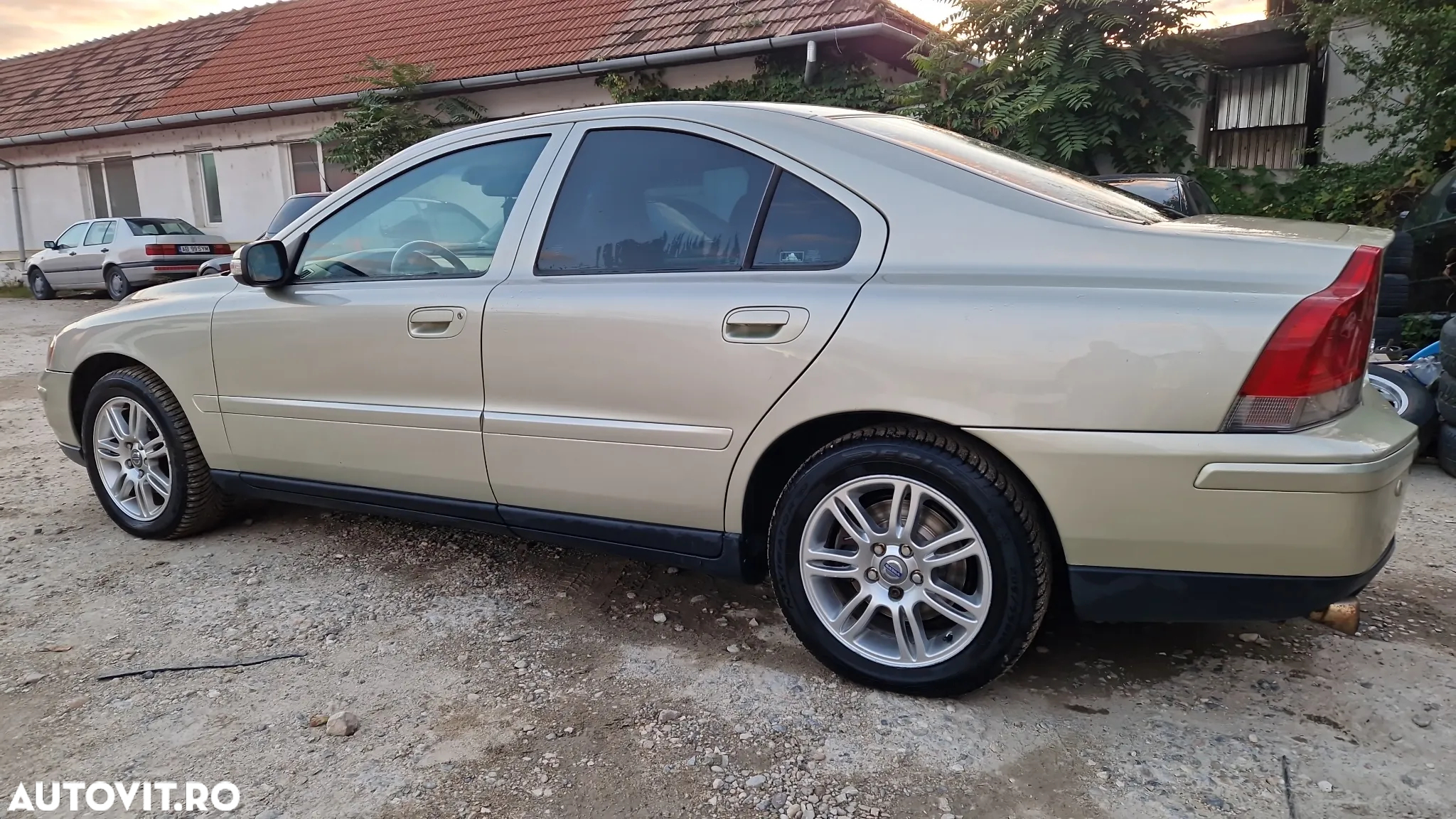 Volvo S60 D EDITION - 5