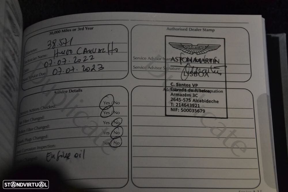 Aston Martin DB11 Coupé V12 Auto - 48