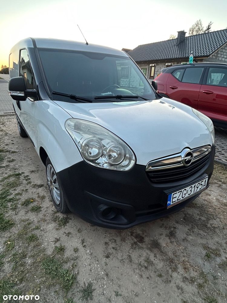 Opel COMBO - 2