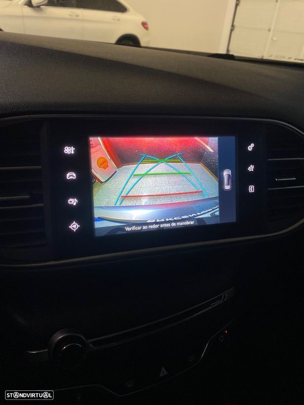 Peugeot 308 SW 1.6 BlueHDi Style J17 - 13