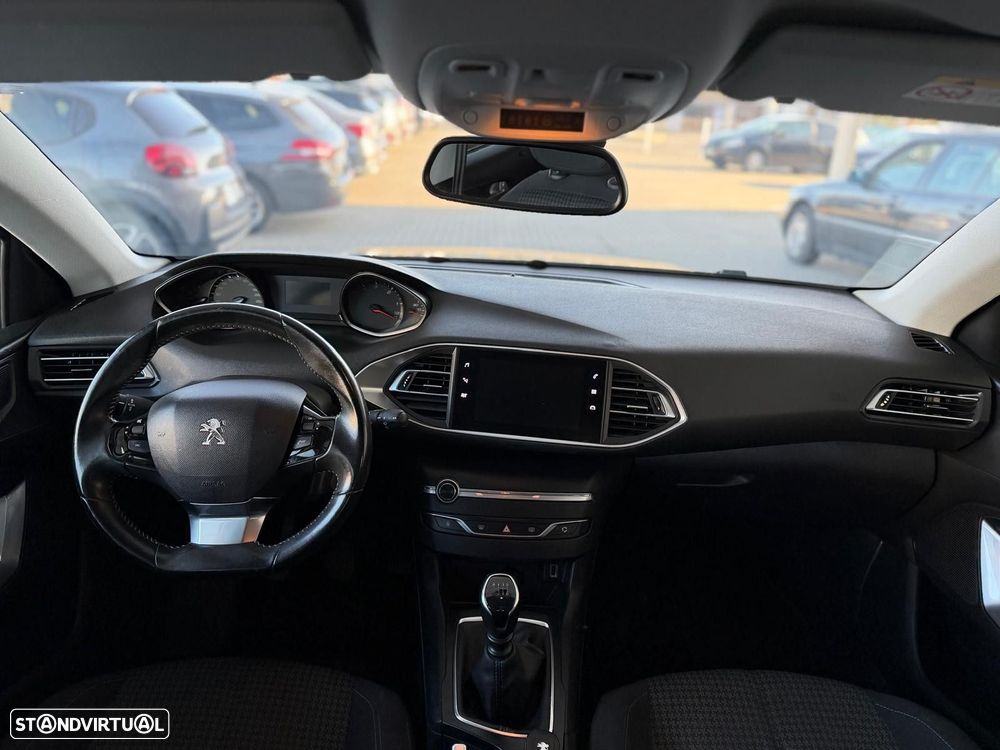 Peugeot 308 1.5 BlueHDi Style - 21