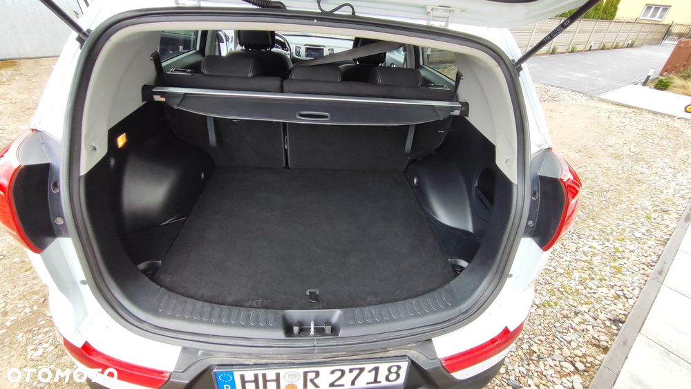 Kia Sportage 2.0 CVVT 2WD Automatik Vision - 23