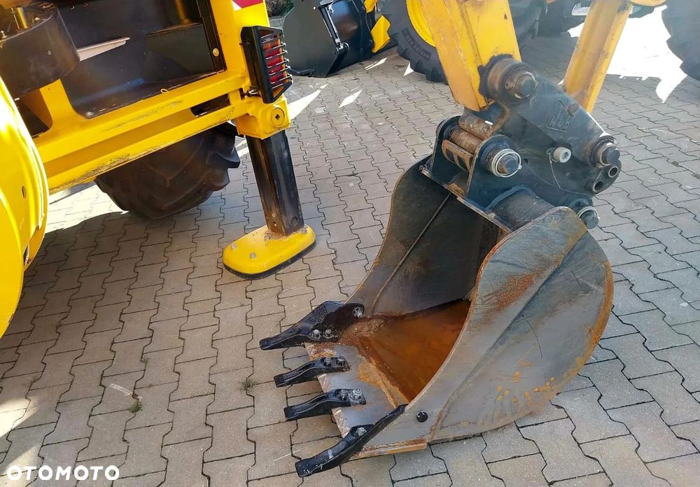 JCB 3CX Plus EH - 10