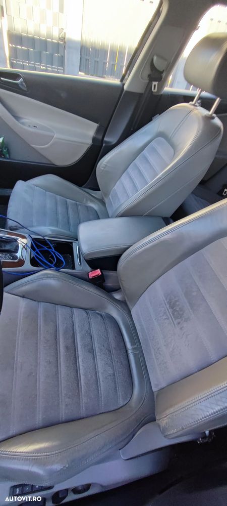 Volkswagen Passat 2.0TDI Highline DPF DSG - 26