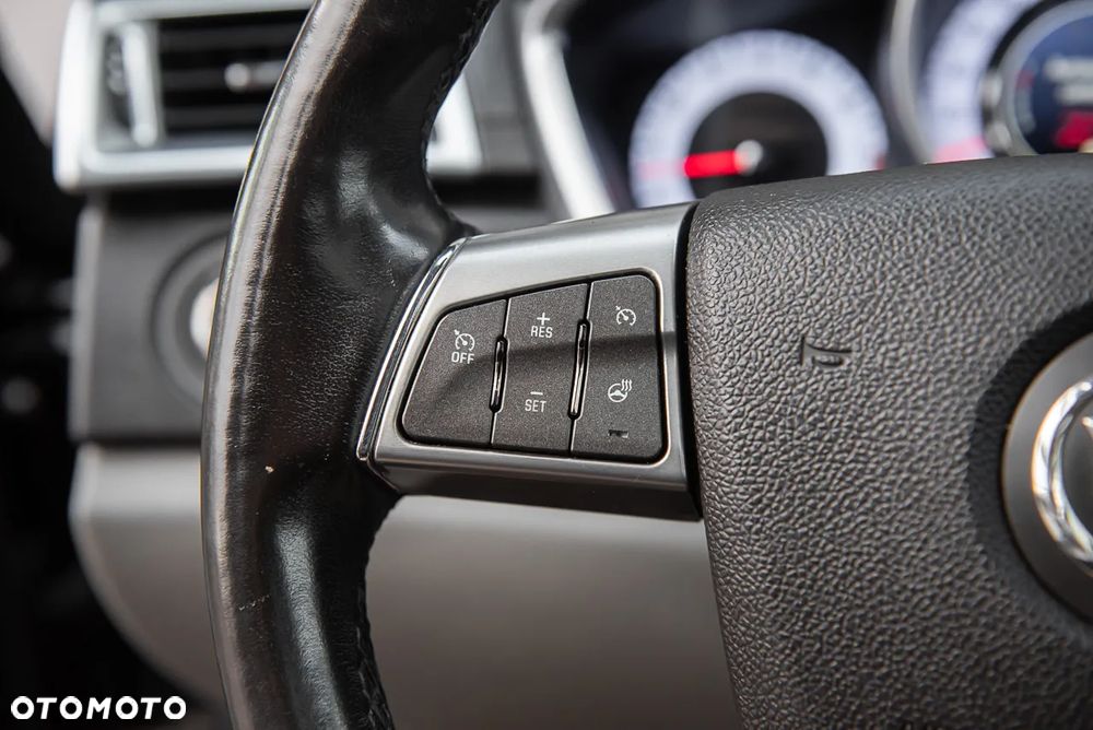 Cadillac SRX - 20