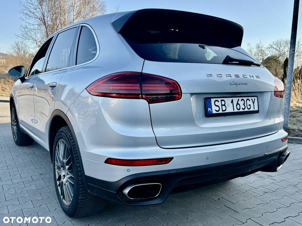 Porsche Cayenne - 3