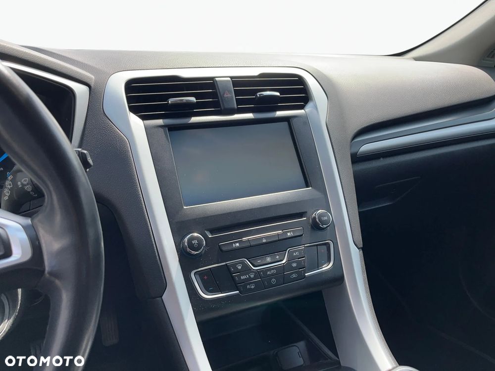 Ford Mondeo 1.5 EcoBoost Edition - 12