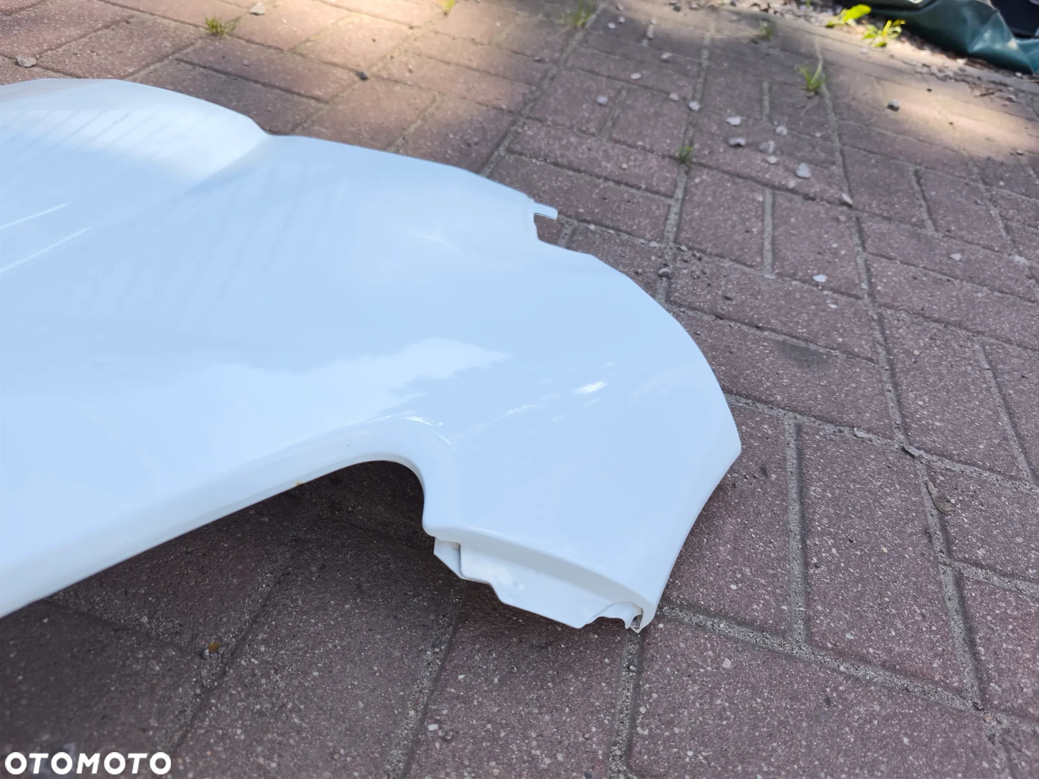 Błotnik prawy przód Fiat Ducato III Jumper Boxer Lift kod lakieru 249 biały - 4