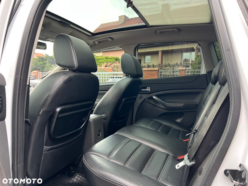 Ford Kuga 2.0 TDCi 4x4 Titanium - 21