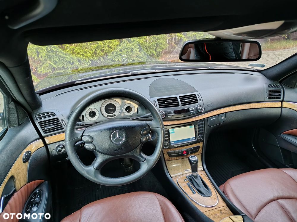 Mercedes-Benz Klasa E - 2