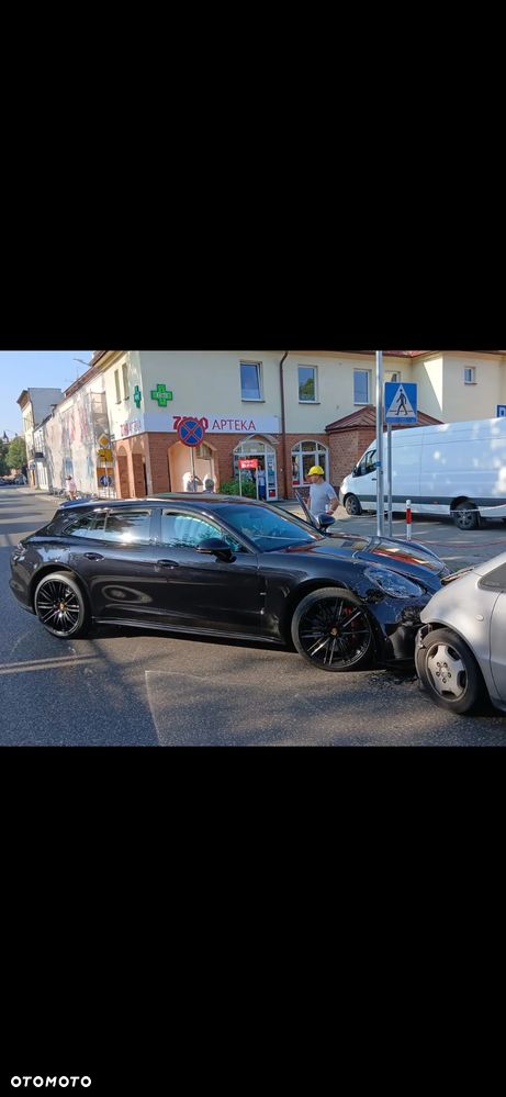 Porsche Panamera 4S Sport Turismo - 7