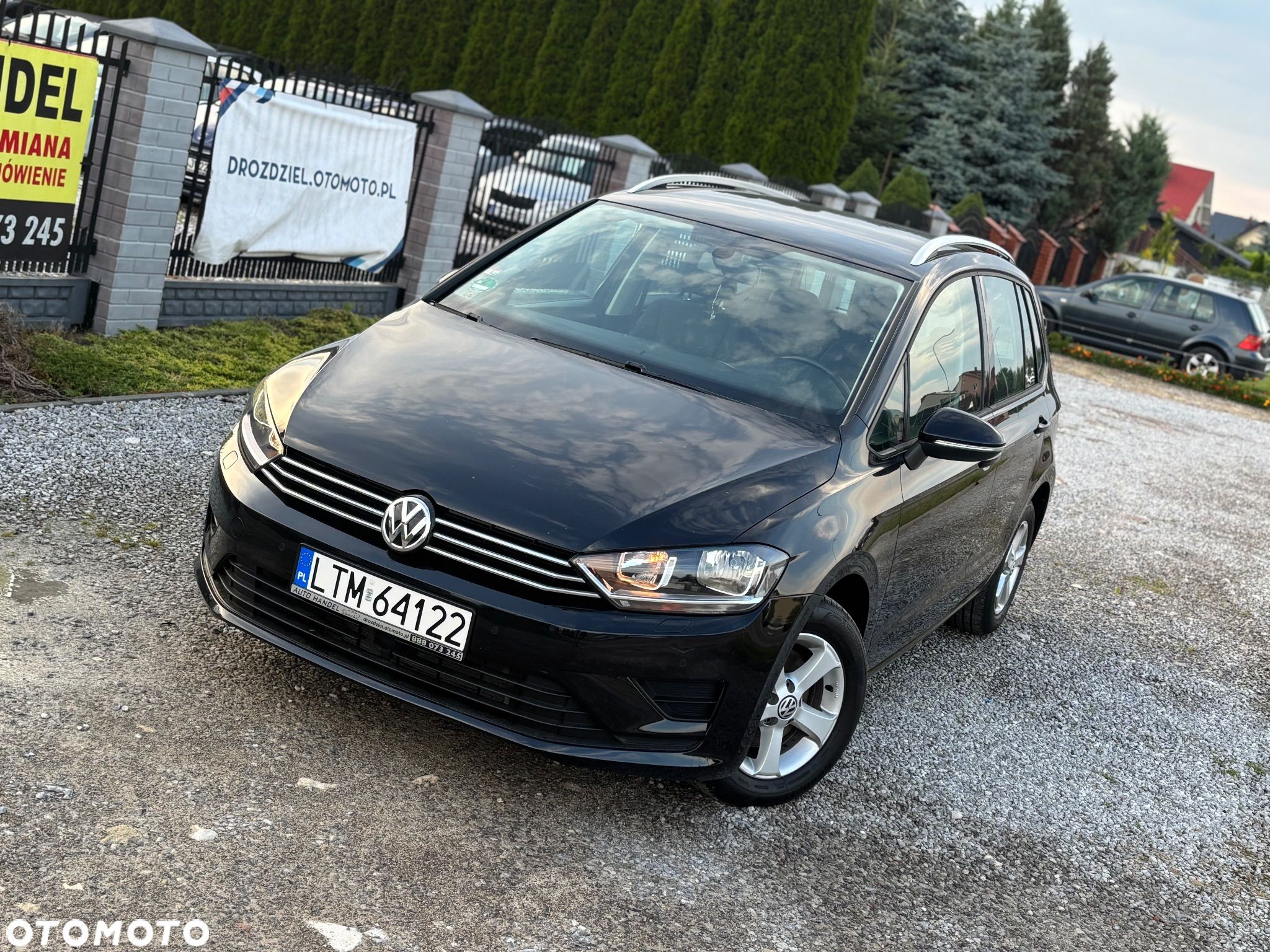 Volkswagen Golf Sportsvan - 1