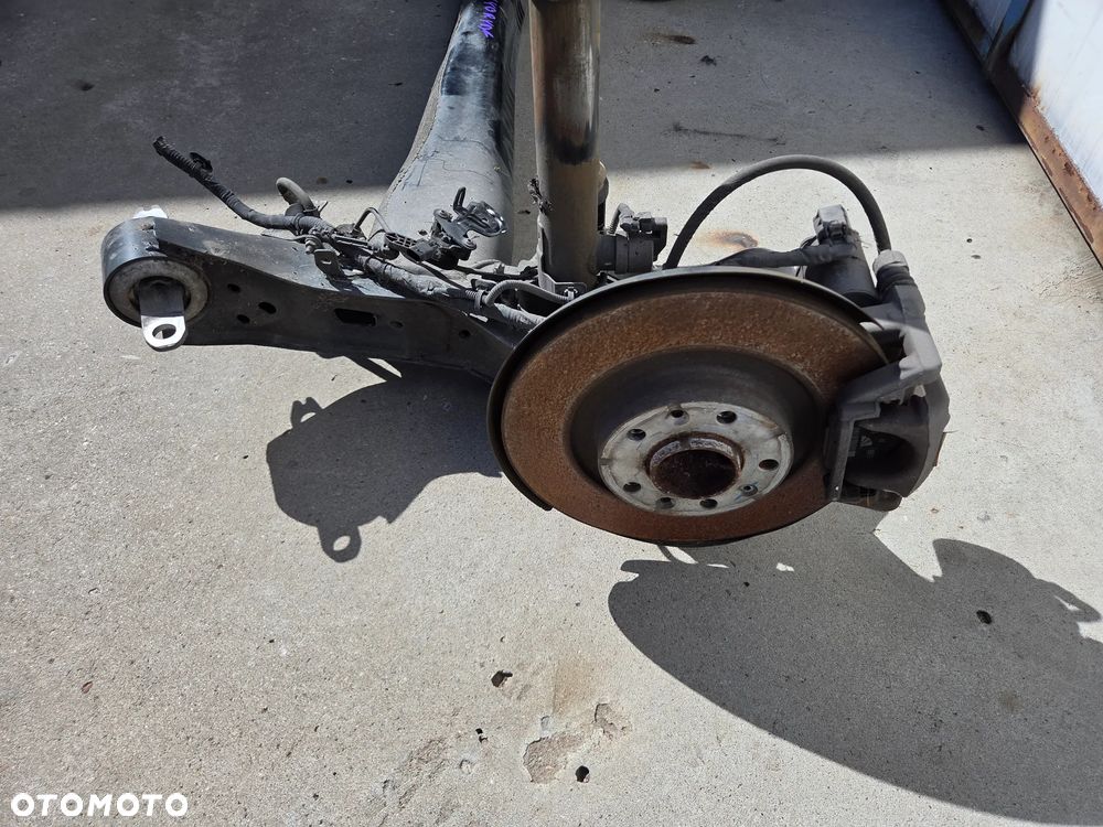 Belka zawieszenia tylna oś Citroen C5X 1.6 HYBRYDA - 6