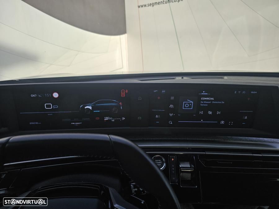 Peugeot 3008 1.2 Hybrid Allure e-DCS6 - 32