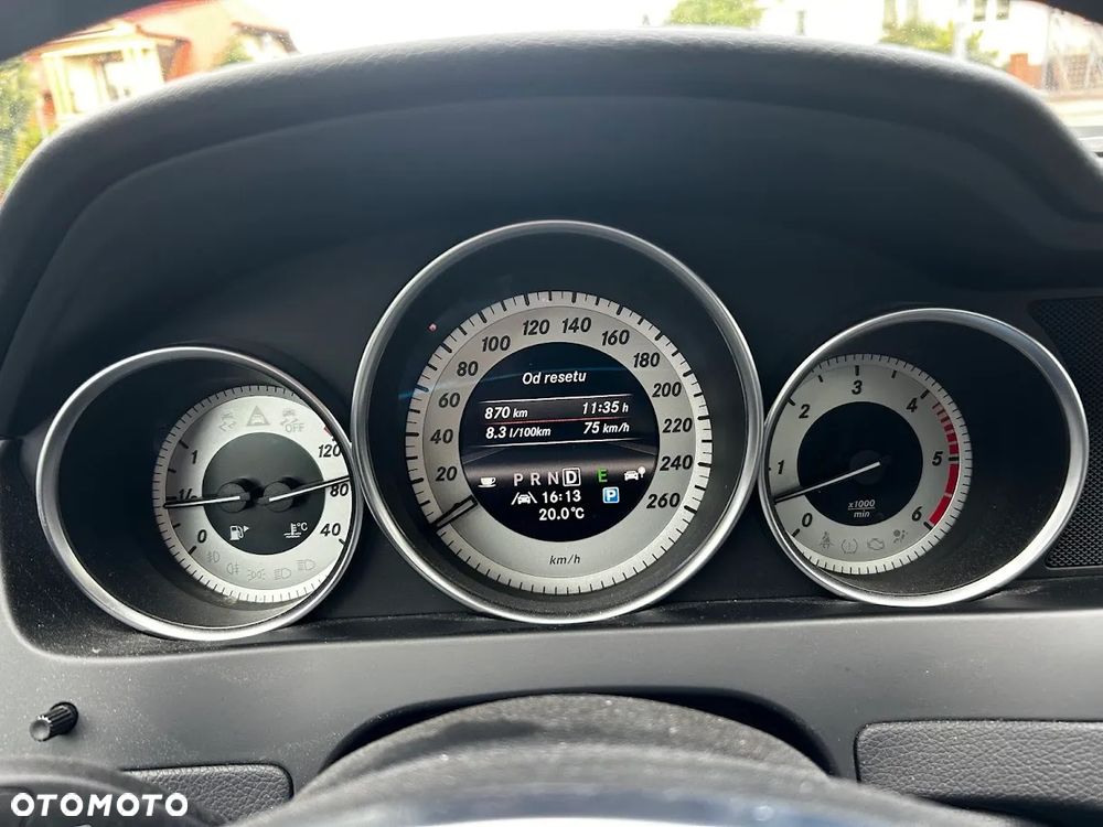 Mercedes-Benz Klasa C 300 T CDI DPF 4Matic (BlueEFFICIENCY) 7G-TRONIC Avantgarde - 5