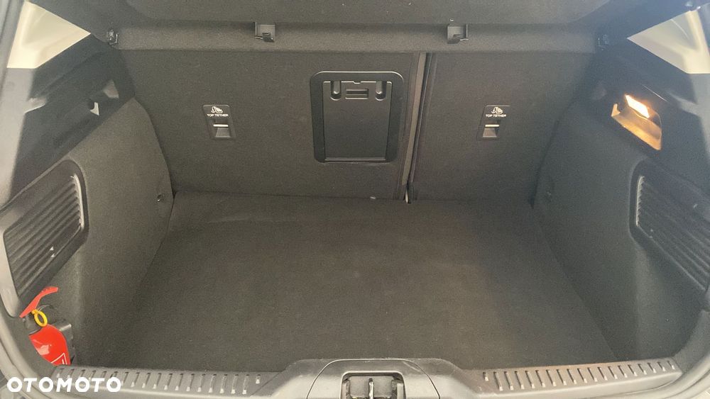 Ford Focus 1.0 EcoBoost mHEV Titanium X - 12