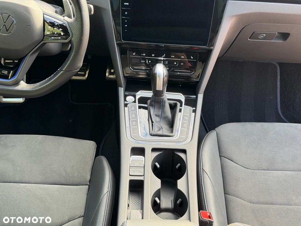 Volkswagen Arteon 2.0 TSI 4Motion R DSG - 16