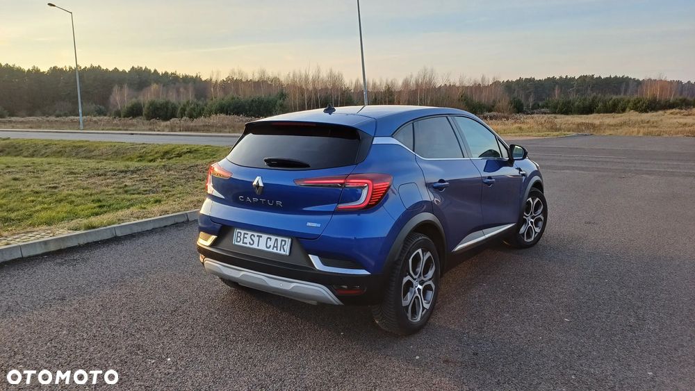 Renault Captur E-TECH 160 INTENS - 4