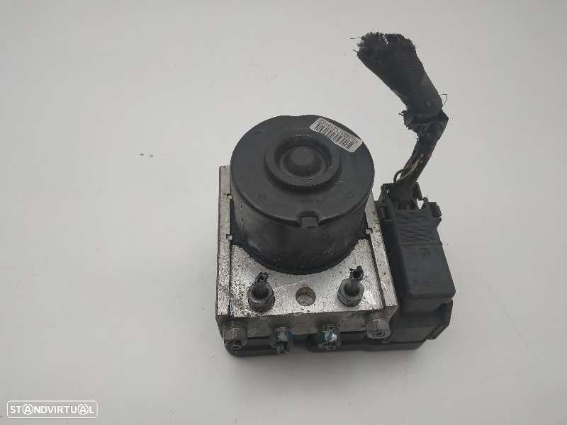 ABS FORD FOCUS II SEDAN 2005 - 4