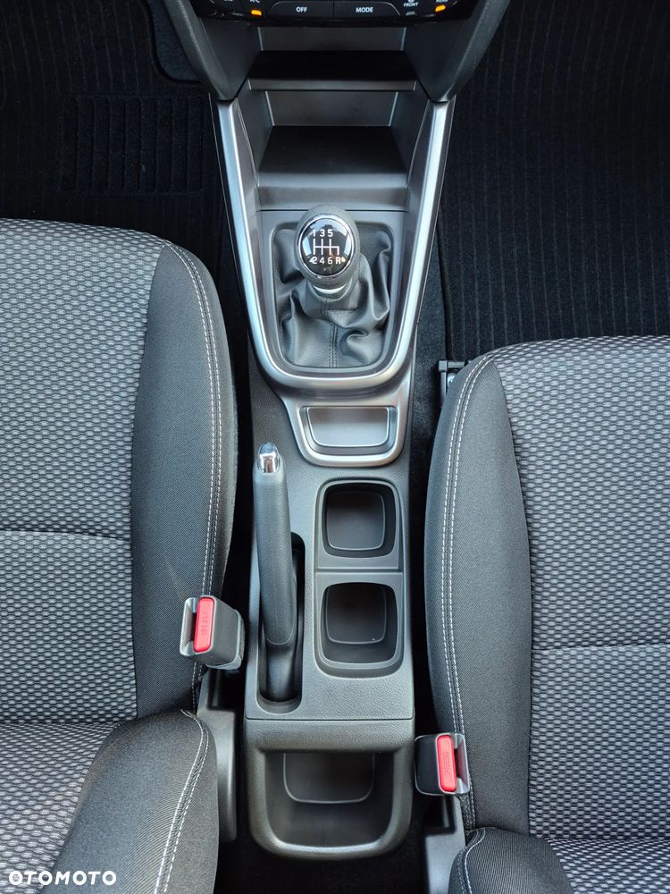 Suzuki Vitara 1.4 Boosterjet SHVS Premium 2WD - 17