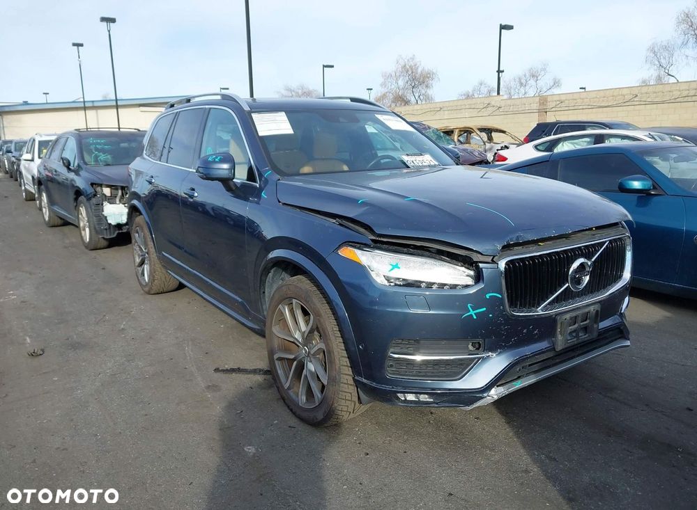 Volvo XC 90 - 2