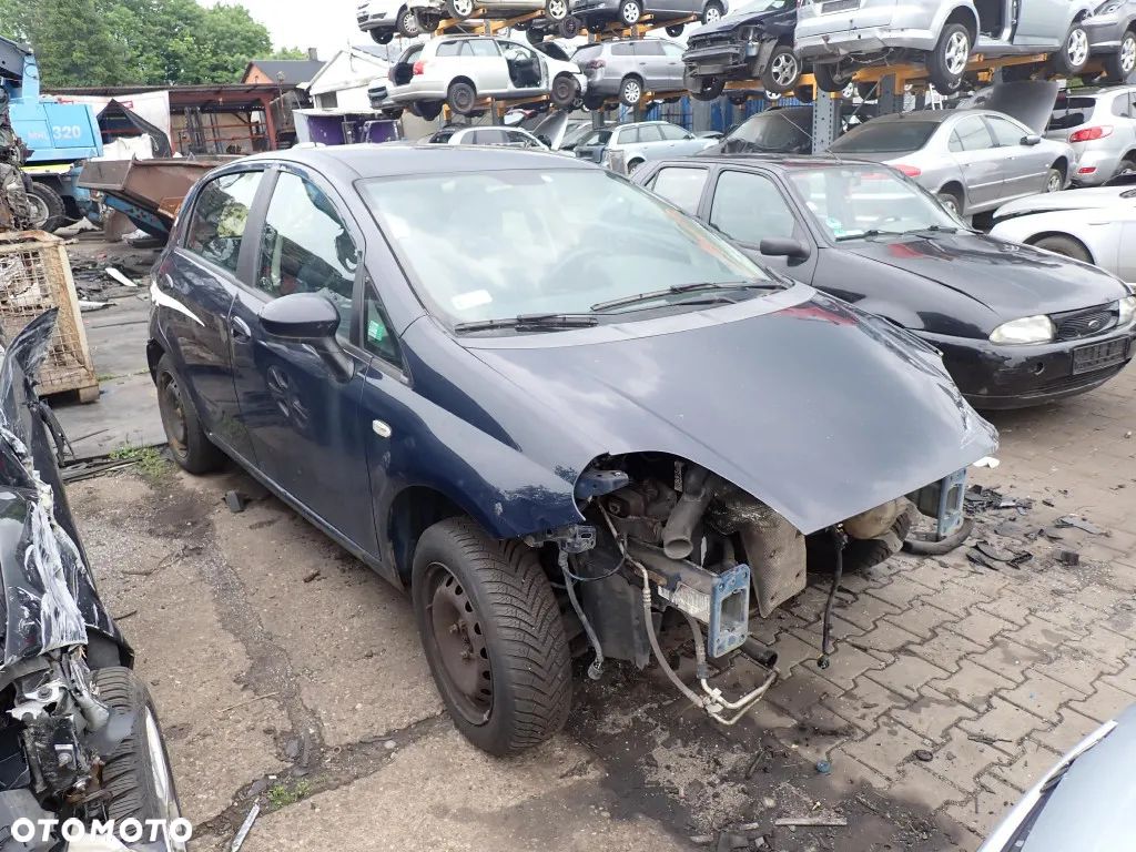 CZĘŚCI - FIAT Grande Punto 1,4 57KW 77KM 350A1000 HB 5D LAKIER 475/A 2008r. INDEX - 9463 - 1