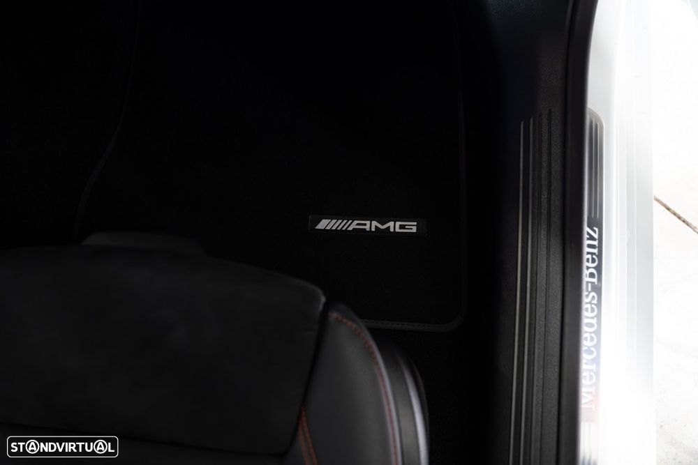 Mercedes-Benz CLA 250 e Shooting Brake AMG Line - 59