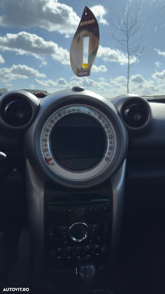 Mini Countryman Cooper D ALL4 AT - 19