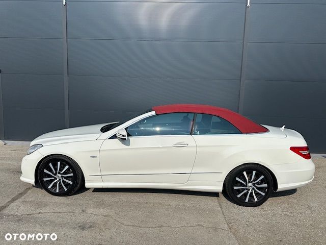 Mercedes-Benz Klasa E 220 CDI DPF BlueEFFICIENCY 7G-TRONIC Avantgarde - 1