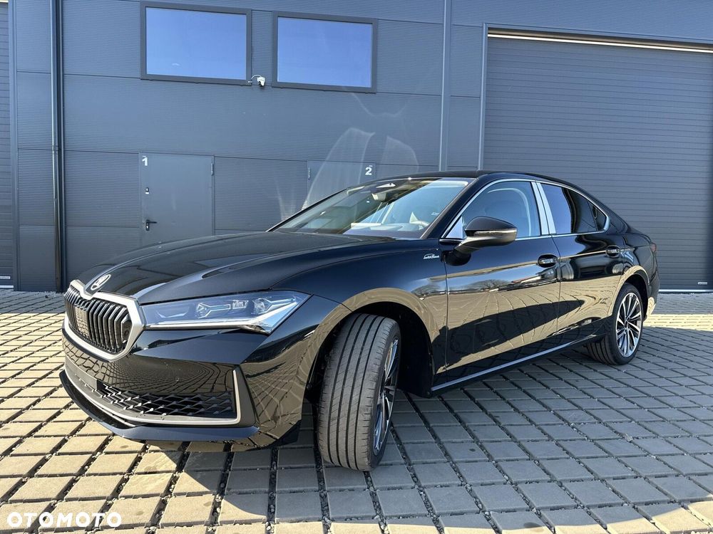 Skoda Superb 2.0 TSI 4x4 L&K DSG - 9