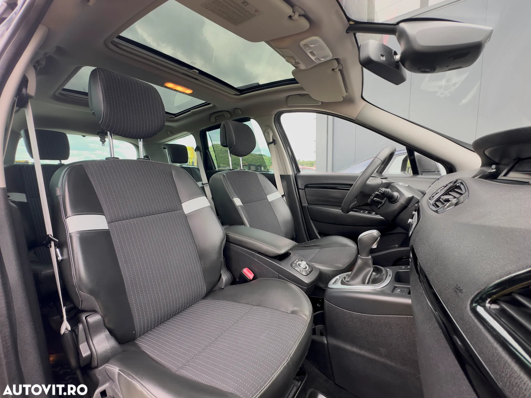 Renault Grand Scenic 1.5 dCi EDC Privilege - 24