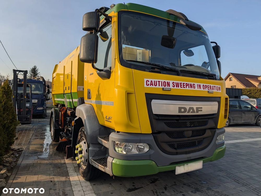 DAF LF 55 220 SCARAB MISTRAL - 3