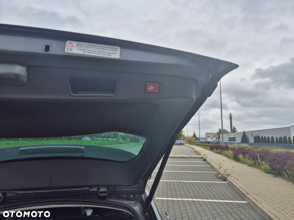 Citroën C5 2.0 HDi Exclusive - 8