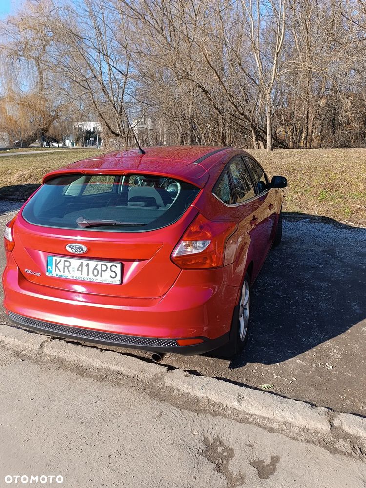 Ford Focus 1.6 EcoBoost Titanium - 9