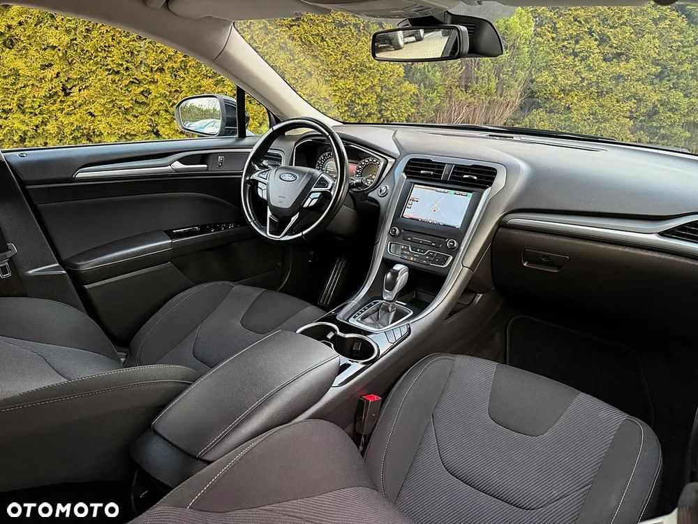 Ford Mondeo 2.0 TDCi Titanium PowerShift - 16