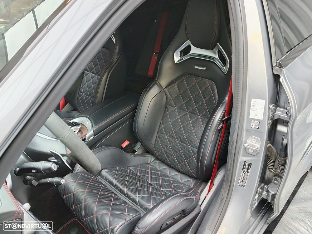 Mercedes-Benz C 63 AMG S - 19