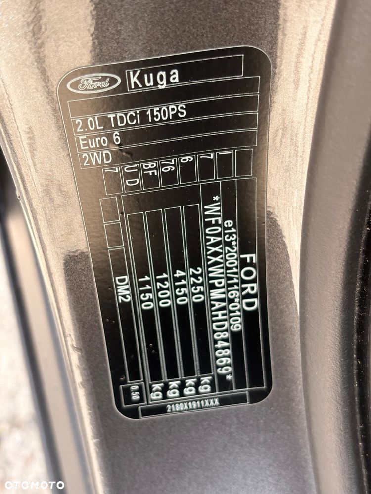 Ford Kuga 2.0 TDCi 2x4 Titanium - 26