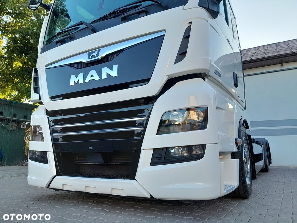 MAN TGX 24.470 EURO 6D 2020r BDF 6x2 RETARDER / KLIMATYZACJA POSTOJOWA - 11