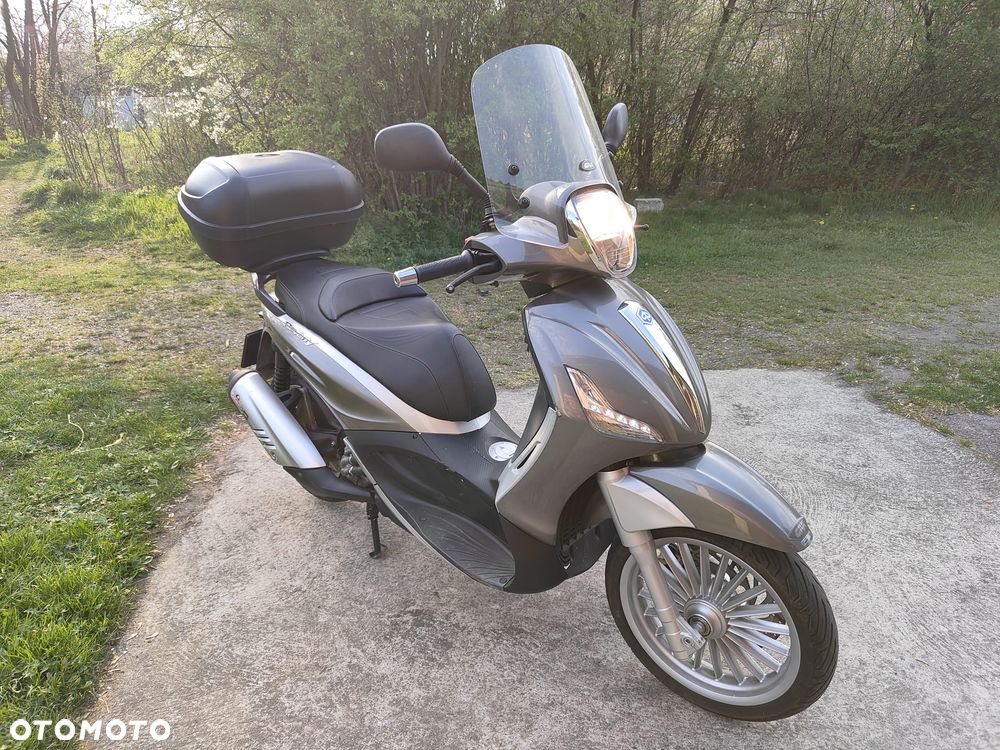Piaggio Beverly - 15