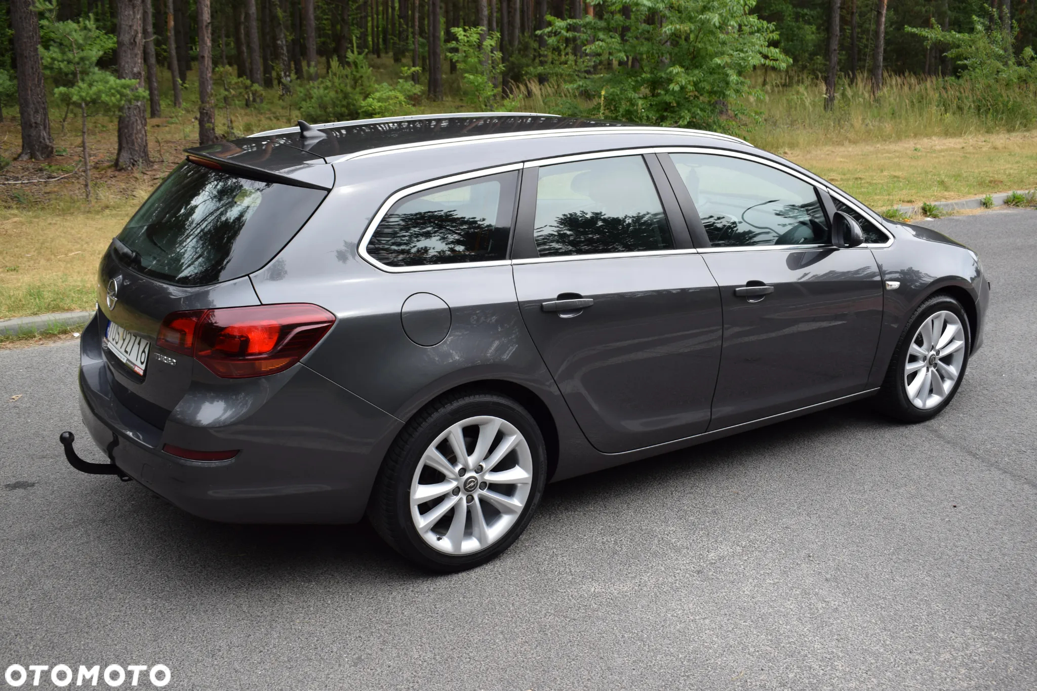 Opel Astra 1.6 Turbo Cosmo - 17