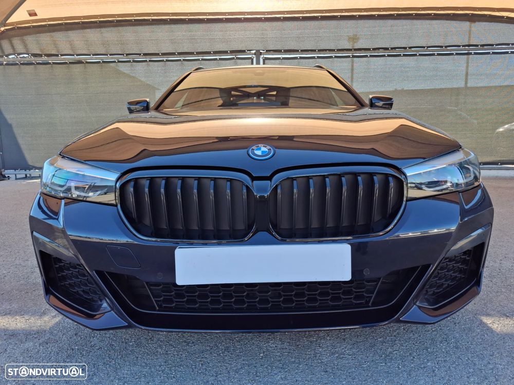 BMW 530 e Pack Desportivo M Pro - 5