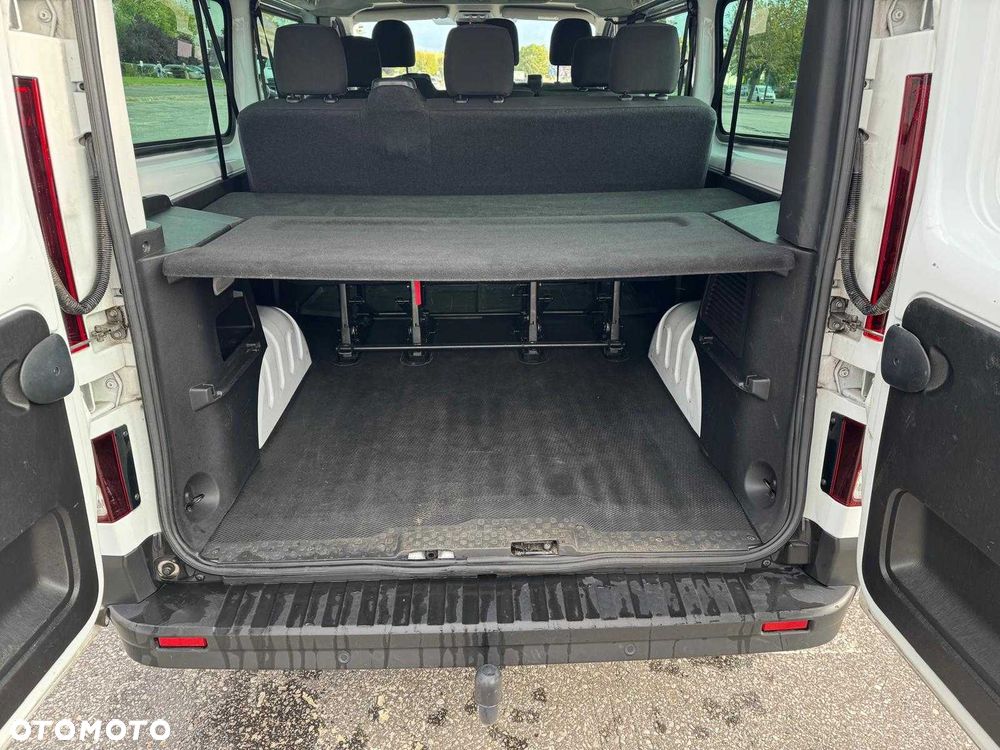 Renault Trafic - 8